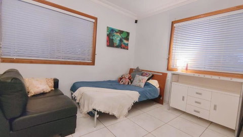Luxury Villa Next To University Parks Shops - Accommodation BNB 0