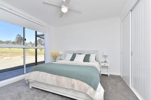 Magpie Two - Two For Joy Estate - Accommodation BNB 3