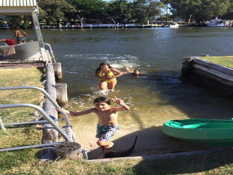 Mandurah Riverfront Holiday Rental - Accommodation BNB 1