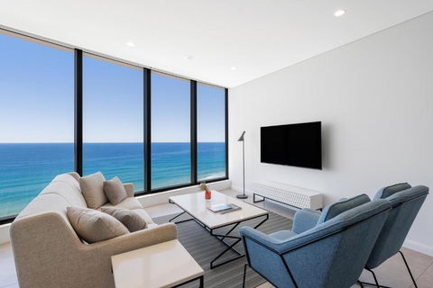 Meriton Suites Surfers Paradise - Accommodation BNB 2