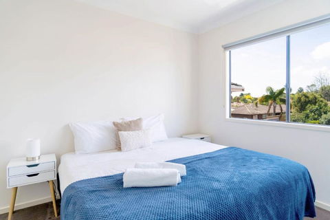 Modern Home In Central Oakleigh East - Accommodation BNB 1