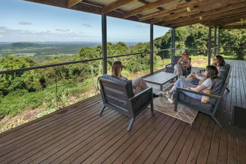 Mountain Retreat With Ocean Views And Fireplace - Accommodation BNB 1