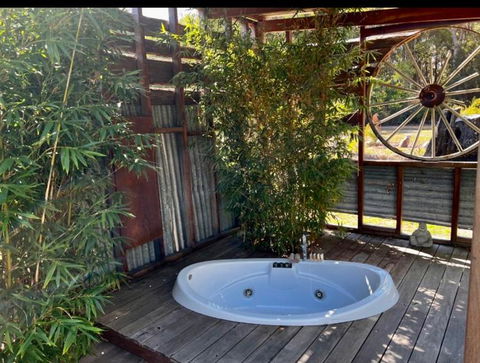 Mudstone Suites - Accommodation BNB 2