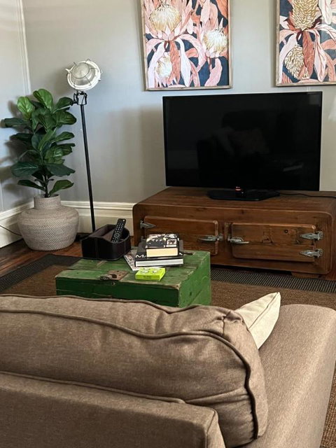 MURRUMBURRAH ARTHOUSE APARTMENTS - Accommodation BNB 2