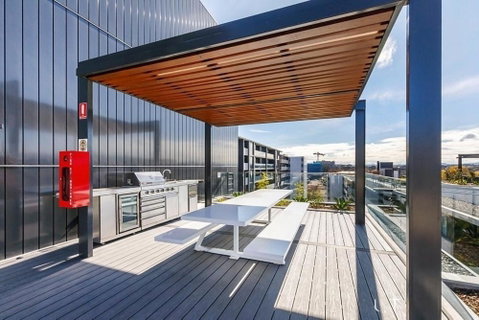Mulberry 2BR-2BA Rooftop Pool, BBQ, WiFi & Netflix - Central Location - Accommodation BNB 2