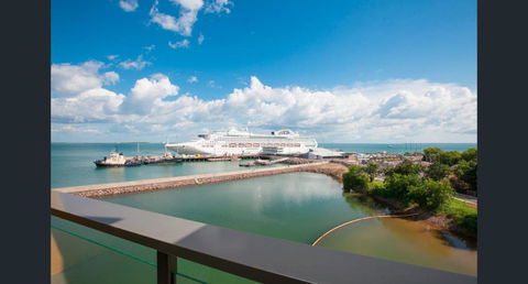 NEW - ZEN AT THE WATERFRONT - Luxury Waterfront Holiday Home For Families & Friends - Accommodation BNB 3