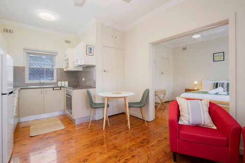 Newcastle Nook - Convenient Comforts In The CBD - Accommodation BNB 3