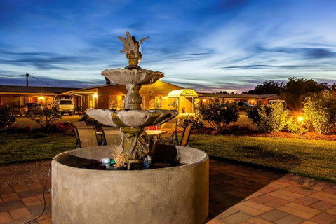 Newell Motor Inn Narrandera - Accommodation BNB 0