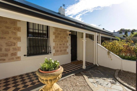 North Adelaide Row Cottage Monte - Accommodation BNB 0