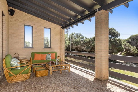 Ocean Close - Spacious Beach House - Accommodation BNB 2