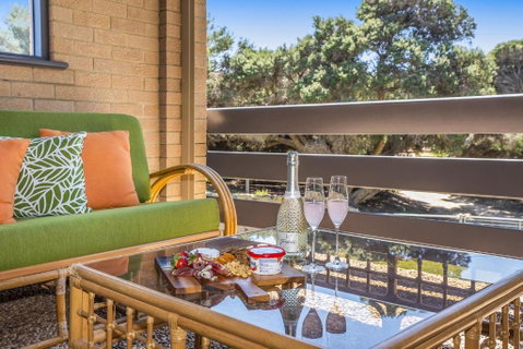 Ocean Close - Spacious Beach House - Accommodation BNB 3
