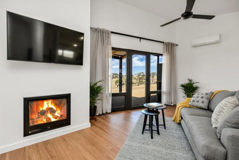 Old Bull Creek Luxury Retreat - Accommodation BNB 1