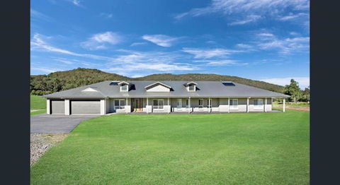ON Keppies - BnB - Family Farm & Wedding Guest Accommodation Paterson NSW - Accommodation BNB 0