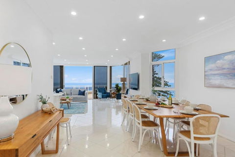 Ocean Vista Escape - A Lofty Beachfront Penthouse - Accommodation BNB 2