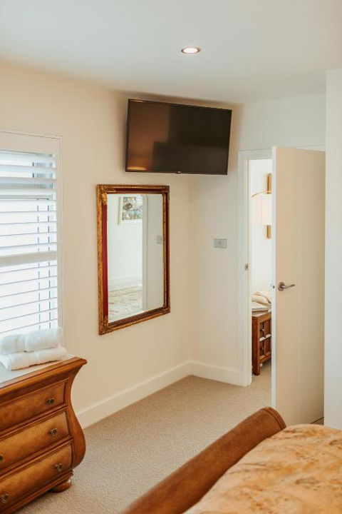 ONE Luxury Apartment - Accommodation BNB 3
