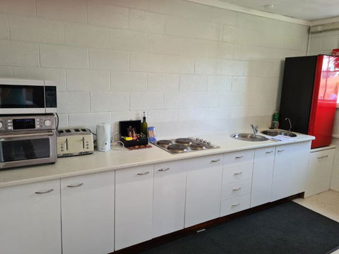 Orchard 2 Bedroom Apartment In Devonport - Accommodation BNB 2