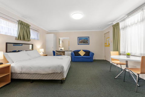 Paramount Motel - Accommodation BNB 3
