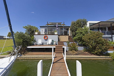 Pelican Landing - Accommodation BNB 3