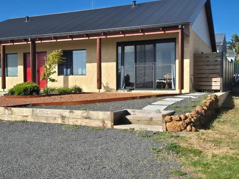 Pemberton Japanese Garden Studio - Accommodation BNB 1
