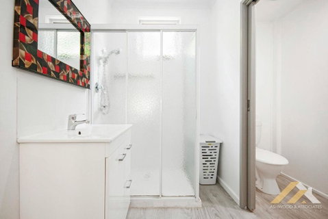 Perfect Entertainer-s Home With Pool - Accommodation BNB 3