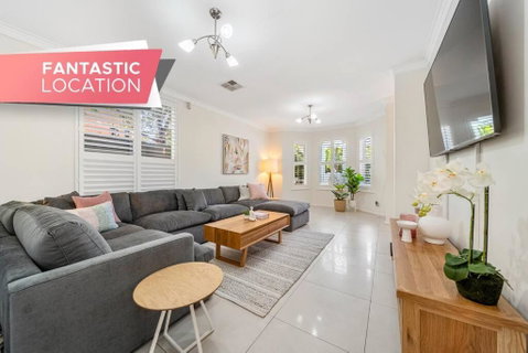Petal And Bloom - 3BR Family CBD - Accommodation BNB 0