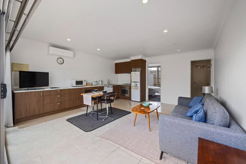 Petite Retreat - Accommodation BNB 3