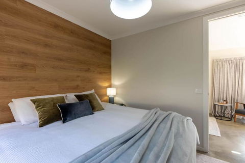 Pine Beach Guest House In The Heart Of Balnarring - Accommodation BNB 3