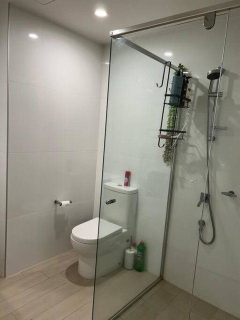 Plush Apartment On Mort - Accommodation BNB 1