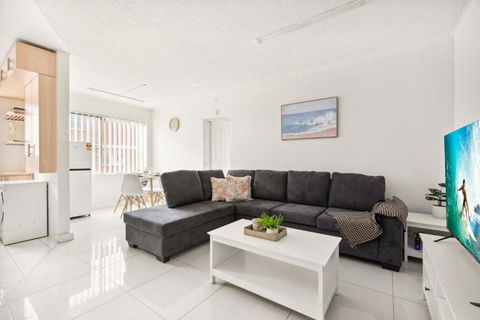 Polished 2-Bed Unit In The Heart Of Parramatta - Accommodation BNB 0