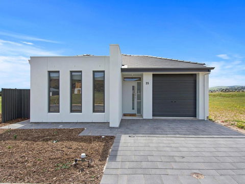 Putters Paradise 25-30 Troon Drive - Accommodation BNB 0