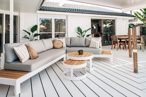 Prime Location With Pool - Walk To Coolum Beach - Accommodation BNB 2