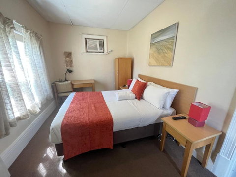 Princes Lodge Motel - Accommodation BNB 2