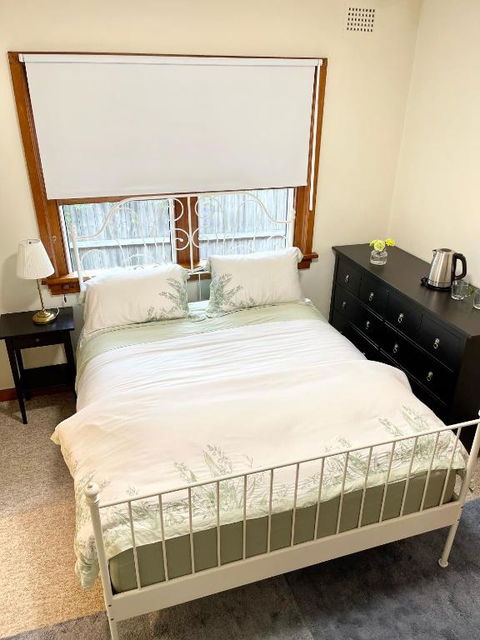 Private Bath Ensuite Room Eastwood/MQ Uni Park - Accommodation BNB 1