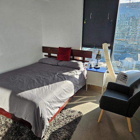 Private Bedroom & Bathroom In Shared Inner Brisbane Apartment - Accommodation BNB 3