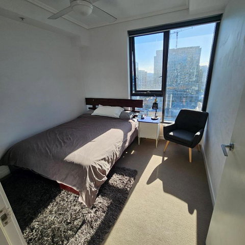 Private Bedroom & Bathroom In Shared Inner Brisbane Apartment - Accommodation BNB 2