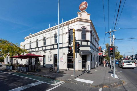 Private Unit In Heritage Building In Fitzroy North - Accommodation BNB 1