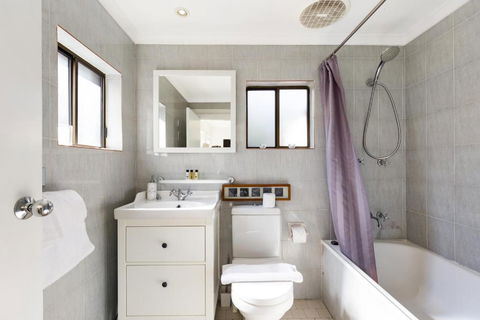 Pyrmont Self-Contained Terrace House (64 BUL) - Accommodation BNB 3