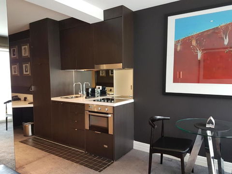 Quest East Melbourne - Accommodation BNB 3