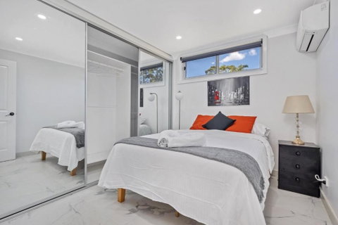 Quiet Elevated Serene Home (B) - Accommodation BNB 2