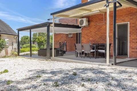 Quiet Elevated Serene Home (B) - Accommodation BNB 3