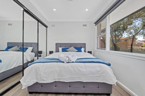 Quiet Elevated Serene Home (Top) - Accommodation BNB 2