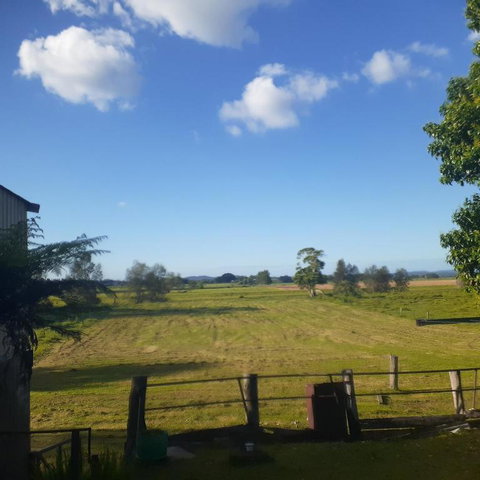 QUIET PROPERTY BY THE RIVER - Accommodation BNB 1