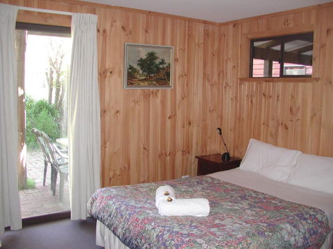 Rainbow House - Accommodation BNB 3
