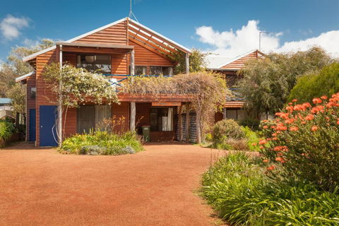 Rainbow House - Accommodation BNB 0