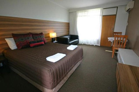 Red Cedars Motel - Accommodation BNB 2
