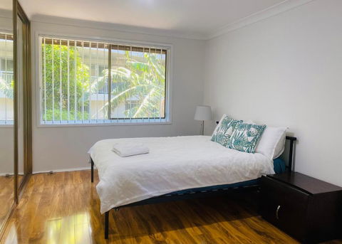 Quiet Family Townhouse In Wollongong CBD - Accommodation BNB 3