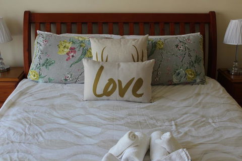 Australian Home Away @ Doncaster Elgar - Accommodation BNB 3
