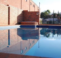 Australian Settlers Motor Inn - Accommodation BNB