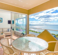 Avalon 1 - overlooking beautiful Convent Beach - Accommodation BNB