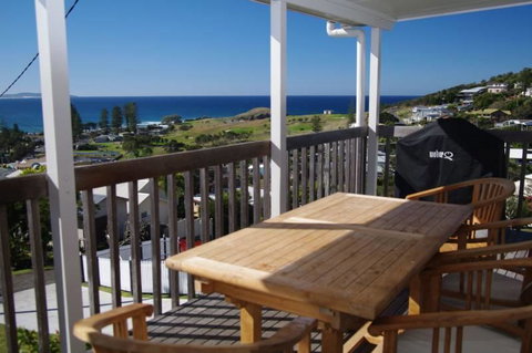 Awesome View, 4 View Street - Accommodation BNB 1